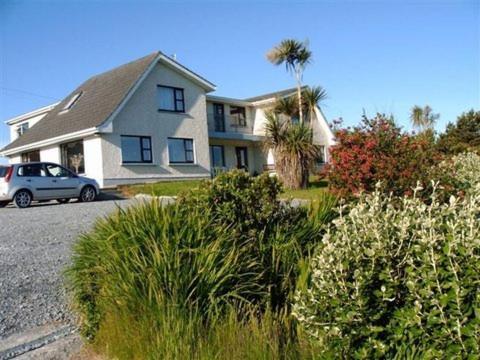 Decourcey'S Hazelbrook Farmhouse B&B Cleggan Екстер'єр фото