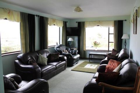 Decourcey'S Hazelbrook Farmhouse B&B Cleggan Екстер'єр фото